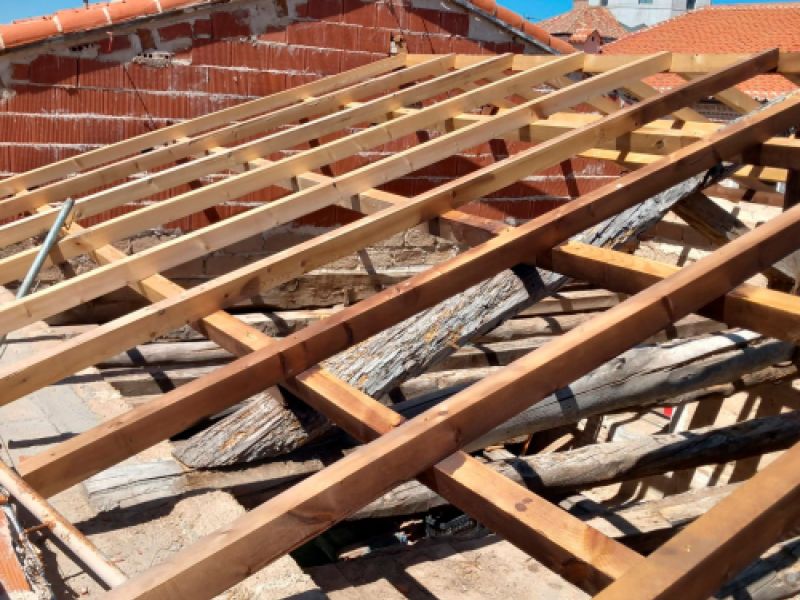 Imagen de tejado de vivienda en construcción